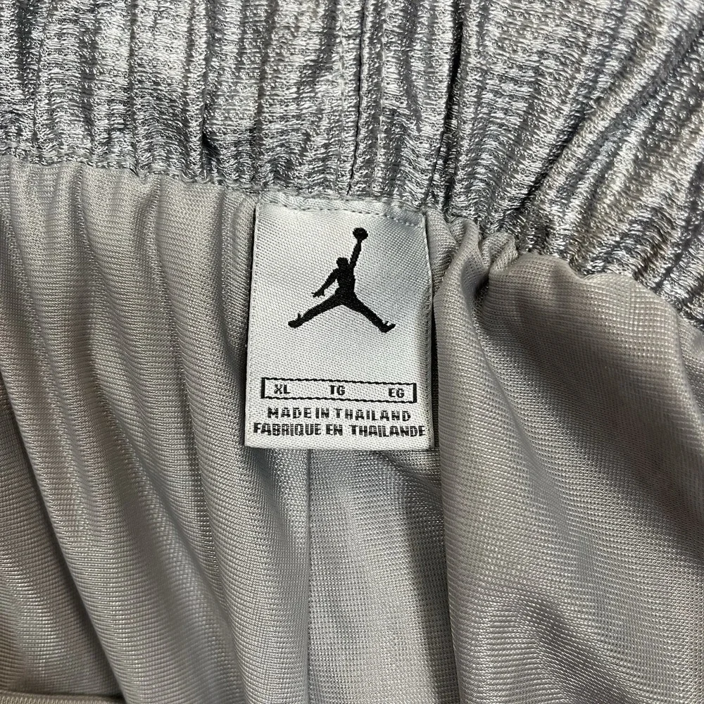 Air Jordan Shiny Silky Dazzle Basketball Shorts Silver Gray Mens XL